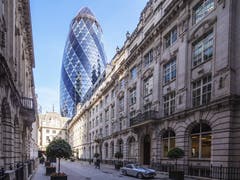 Swiss Re, London «The Gerkin», 180 Meter hoch. Architekt: Ken Shuttleworth und Norman Foster Bauzeit: 2001–2004 Bild: Imago
