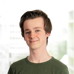Nils Jacobi, Liste 15 - JGLP, Rotkreuz, Schüler, 2001.Nicht gewählt – 176 Stimmen.