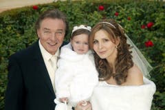 Karel Gott bei seiner Hochzeit 2008. (Bild: Keystone)