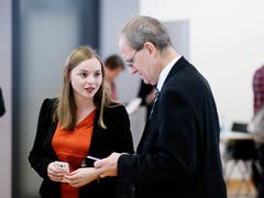 CVP-Kantonalpräsidentin Laura Dittli ist zufrieden mit dem Wahlausgang. (Bild: Stefan Kaiser, Zug, 20. Oktober 2019)