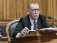Werner Hösli (SVP/GL) muss seinen Platz im Ständerat dem Grünen Mathias Zopfi überlassen. (Bild: KEYSTONE/ALESSANDRO DELLA VALLE)