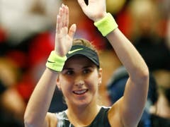 Applaus von und für Belinda Bencic: Sie überzeugte mit konstanten Auftritten und wird das Jahr erstmals in ihrer Karriere in den Top Ten beenden (Bild: KEYSTONE/AP/ALEXANDER ZEMLIANICHENKO)