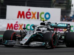 Nur Valtteri Bottas kann Hamilton den WM-Titel noch streitig machen. Der Finne liegt allerdings 74 Punkte hinter seinem Teamkollegen. Bottas muss am kommenden Sonntag den GP der USA in Austin gewinnen, sonst steht Hamilton vorzeitig als Weltmeister fest (Bild: KEYSTONE/AP/REBECCA BLACKWELL)
