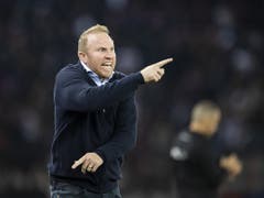 FCZ-Trainer Ludovic Magnin war trotz des Sieges nach dem Spiel aufgebracht: Stein des Anstosses war die Leistung von Schiedsrichter Urs Schnyder (Bild: KEYSTONE/ENNIO LEANZA)