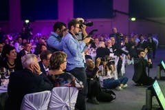 Auch die Presse liess sich die Nacht des Ostschweizer Fussballs nicht entgehen. (Bild: Michel Canonica)