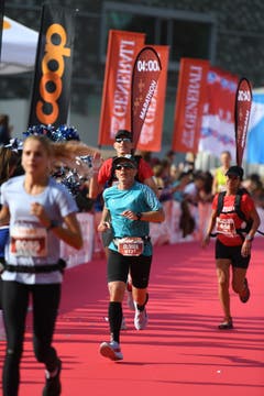 Zieleinlauf beim Verkehrshaus. (Bild: Corinne Glanzmann, Luzern, 27. Oktober 2019)