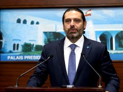 Hat sich dem Druck der Strasse gebeugt und seinen Rücktritt angekündigt: Der libanesische Ministerpräsident Saad Hariri. (Bild: KEYSTONE/AP Dalati Nohra Lebanese Official Government Photograph)