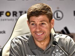 Steven Gerrard - der Trainer ist der bekannteste Name des Klubs (Bild: KEYSTONE/EPA PAP/PIOTR NOWAK)