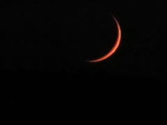 Der Mond im letzten Moment. Aufgenommen über Gossau. (Bild: Claudine Germann)