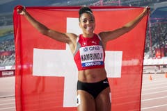 Mujinga Kambundji holt sich sensationell die Bronze-Medaille an der Leichtathletik-WM in Doha.