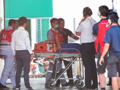 Marc Marquez wird zur weiteren Behandlung ins Spital übergeführt (Bild: KEYSTONE/EPA/RUNGROJ YONGRIT)