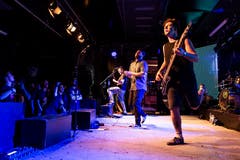 Die Zuger Band «Mindcollision» veröffentlicht ein neues Album. Die Album-Releaseparty fand in der Galvanik statt. (Bild: Patrick Huerlimann, Zug, 5. Oktober 2019)