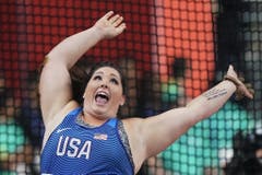 Jubel schon vor dem Ergebnis: DeAnna Price hat ein gutes Gefühl nach ihrem Hammerwurf. Sie wird später Weltmeisterin sein: (Bild: Keystone)