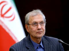 Irans Regierungssprecher Ali Rabiei hat nach den Ausschreitungen im Irak an beide Parteien appelliert, den Konflikt friedlich beizulegen. (Bild: KEYSTONE/AP/EBRAHIM NOROOZI)