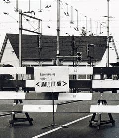 Die Strassenwalze mit dem Eröffnungsmotto. Bilder: Archiv Hansruedi Rohrer