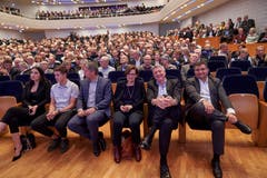 «Perspektiven 2020»: Im KKL Luzern drehte sich am Donnerstagabend alles um die Zentralschweizer Wirtschaft. Die besten Impressionen. (Bild: PD, Luzern, 31. Oktober 2019)