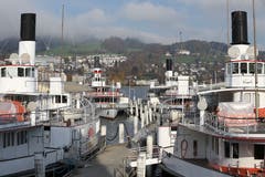 Winterruhe in der Luzerner Werft. (Bild: Bruno Schuler, Luzern, 10.11.2019)
