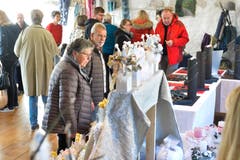 Islikon TG , 10.11.2019 / Greuterhof - Markt