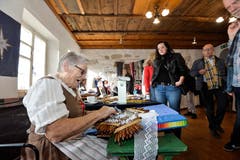 Islikon TG , 10.11.2019 / Greuterhof - Markt