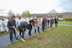 Der Spatenstich ist gemacht: Noch in diesem Jahr soll mit dem Bau des Learning Centers begonnen werden.