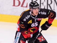 Der Verteidiger mit den besten Offensivwerten: Ramon Untersander vom SC Bern (Bild: KEYSTONE/ALESSANDRO DELLA VALLE)