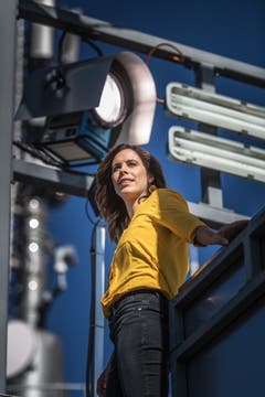 SRF-Sportmoderatorin Sibylle Eberle beim Fotoshooting im Leutschenbach. (Bild: Michel Canonica)