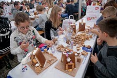 Guezli zum Verzieren sind auf jeden Fall genug vorhanden. (Bild: Corinne Glanzmann, Malters, 9. November 2019)