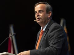 CVP-Präsident Gerhard Pfister spricht an der Delegiertenversammlung der CVP Schweiz in Langenthal. (Bild: KEYSTONE/GEORGIOS KEFALAS)