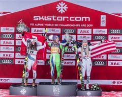 WM-Abfahrt: Ilka Stuhec (Mitte) gewinnt vor Corinne Suter und Lindsey Vonn. (Bild: Johann Groder / Freshfocus)