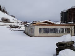 Beim Einsturz eines Dachs im kantonalen Werkhof in Urnäsch sind keine Menschen zu Schaden gekommen. (Bild: Departement Bau und Volkswirtschaft Appenzell Auserhoden)