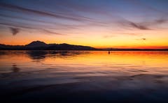 Farbenpracht am Abendhimmel. (Bild: Daniel Hegglin, Zug, 14. Februar 2019)