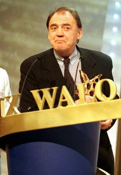 Bruno Ganz gewann am Samstag, 6. März 1999, in Glattbrugg den Prix Walo in der Sparte Schauspieler. (Bild: Keystone)
