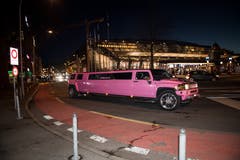 Eine Limousine vor dem KKL Luzern. (Bild: Roger Grütter (Luzern, 16. Februar 2019))