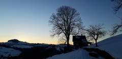 Winterabend im Appenzellerland, Lohenschwenis, Rehetobel. (Bild: Klaus Businger)