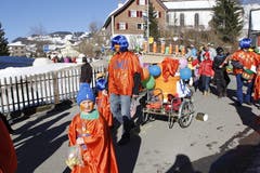 Kinderfasnacht in Nesslau. (Bild: Fränzi Göggel, 16.02.2019)