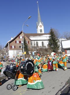 Kinderfasnacht in Nesslau. (Bild: Fränzi Göggel, 16.02.2019)