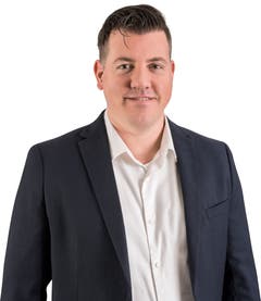 Benjamin Koch, 42.