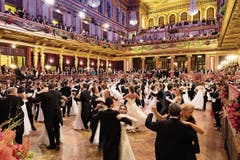 Goldener Saal des Musikvereins: Für einmal im Jahr «Alles Walzer». (Bild: Rainer Fehringer)