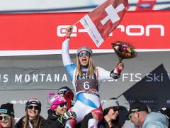 Joana Hählen lässt sich feiern (Bild: KEYSTONE/ALESSANDRO DELLA VALLE)