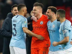 Held des Ligacups wurde dann aber der Keeper von Manchester City: Ederson hielt zwei Penaltys (Bild: KEYSTONE/AP/ALASTAIR GRANT)