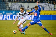 Pascal Schürpf, Linker Flügel, 3 Verliert viele Bälle, die Abschlüsse sind ungefährlich. Ist derzeit von einer guten Form weit entfernt.(Bild: Martin Meienberger/freshfocus)