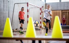 Treffsicherheit ist bei dieser Übung gefragt. (Bild: Reto Martin)