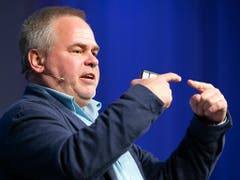 Eugene Kaspersky spricht an den Swiss Cyber Security Days in Freiburg. (Bild: KEYSTONE/ANTHONY ANEX)