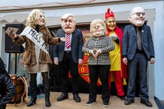 Maskenliebhaber im Süesswinkel. (Bild: Philipp Schmidli)