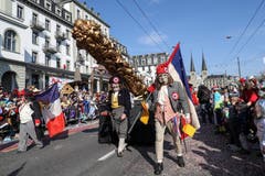 Nostradamus mit dem berühmten «Maskenbrunnen». (Bild: Philipp Schmidli)