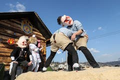 Zunft zu Safran Luzern mit dem Motto Schwingfest auf Abwegen