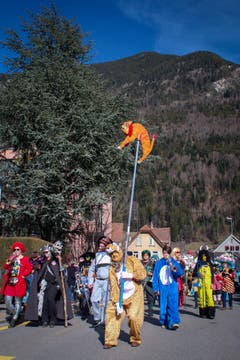 Farbige Impressionen vom Kinderumzug in Altdorf am Schmutzigen Donnerstag. (Bild: Leserin Rochelle Harwin)
