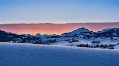 Morgenrot bei Hinterhof Herisau. (Bild: Luciano Pau)