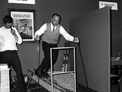 Ein Ski-Heimtrainer an der Mustermesse im April 1971. (Bild: KEYSTONE/STR)
