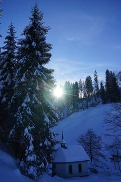 Das Luthern-Bad-Chäpeli im Winterzauber. (Bild: Isidor Rösch, 6. Februar 2019)
